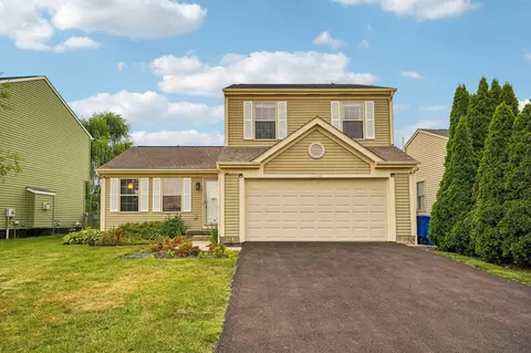 7346 Oliver Winchester Dr, Canal Winchester, OH 43110