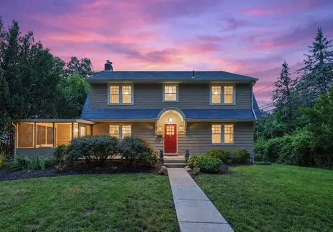 23 Blenheim Rd, Columbus, OH 43214