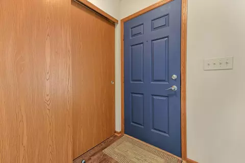 Entry Way - 1235 Dunhurst St, Circleville, OH 43113 photo 1 of 1