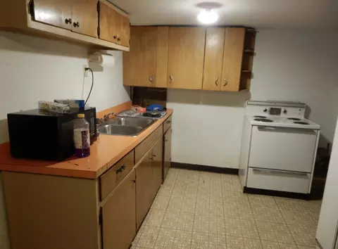 Kitchen - 160 Commerce St, Lockbourne, OH 43137 photo 1 of 2