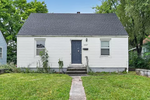 1927 Gault St, Columbus, OH 43205