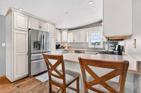 Kitchen - 9110 Four Mile Rd, Jackson, OH 45640 photo 3 of 3
