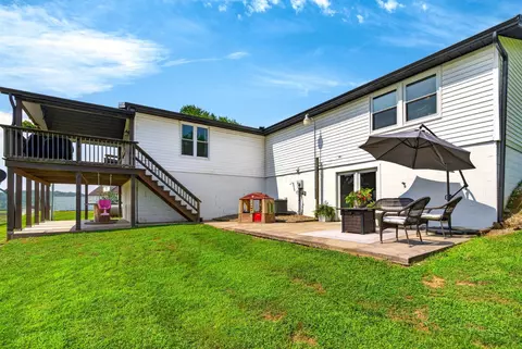 Exterior - 9110 Four Mile Rd, Jackson, OH 45640 photo 6 of 12