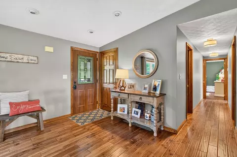 Entry Way - 9110 Four Mile Rd, Jackson, OH 45640 photo 2 of 3