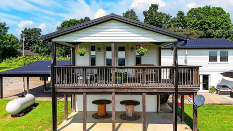 Exterior - 9110 Four Mile Rd, Jackson, OH 45640 photo 3 of 12