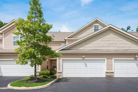 3637 Birkland Cir, Lewis Center, OH 43035