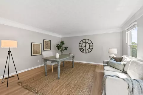 Living - 96 Chenango Dr, Powell, OH 43065 photo 3 of 5