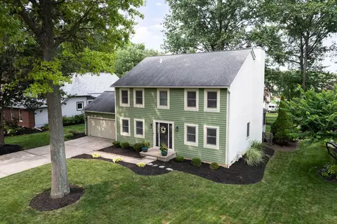 830 Hensel Woods Rd, Gahanna, OH 43230