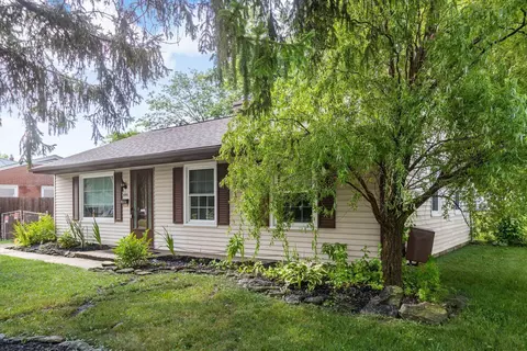Exterior - 4595 Annhurst Rd, Columbus, OH 43228 photo 5 of 12