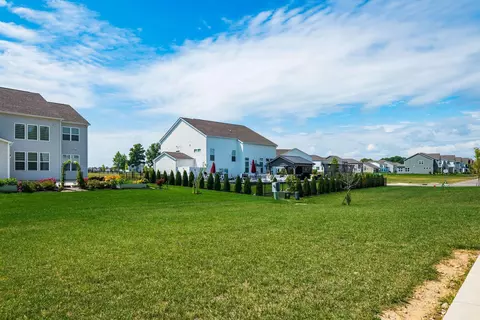 Exterior - 3387 Logsdon Loop, Delaware, OH 43015 photo 10 of 11