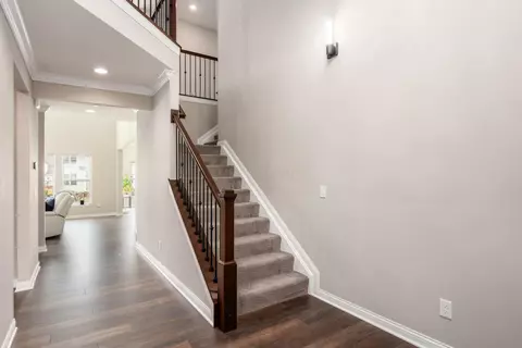 Entry Way - 3387 Logsdon Loop, Delaware, OH 43015 photo 2 of 6