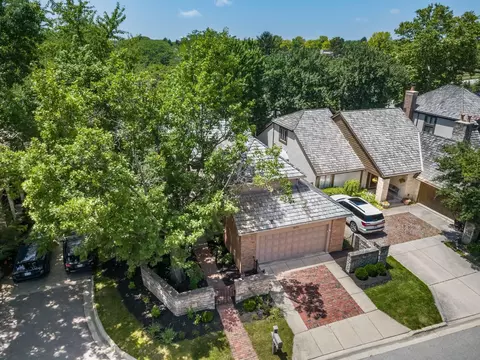 View/Area - 8475 Gullane Ct, Dublin, OH 43017 photo 4 of 10