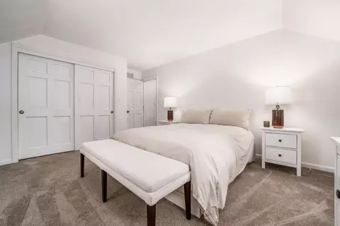 Bedroom - 8475 Gullane Ct, Dublin, OH 43017 photo 3 of 8
