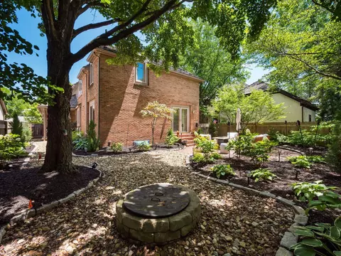 Exterior - 8475 Gullane Ct, Dublin, OH 43017 photo 25 of 26