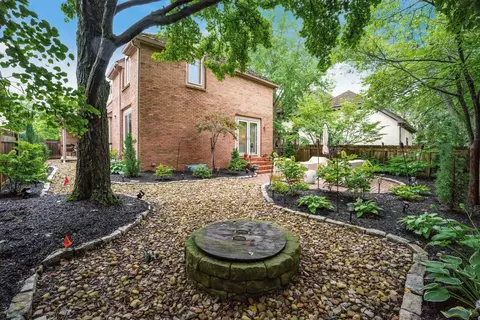 Exterior - 8475 Gullane Ct, Dublin, OH 43017 photo 20 of 26