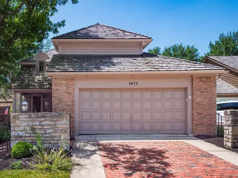 Exterior - 8475 Gullane Ct, Dublin, OH 43017 photo 16 of 26