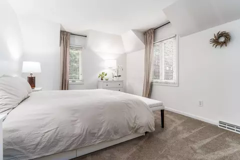 Bedroom - 8475 Gullane Ct, Dublin, OH 43017 photo 1 of 8