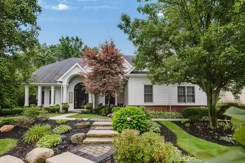 5370 Lynbrook Ln, Westerville, OH 43082