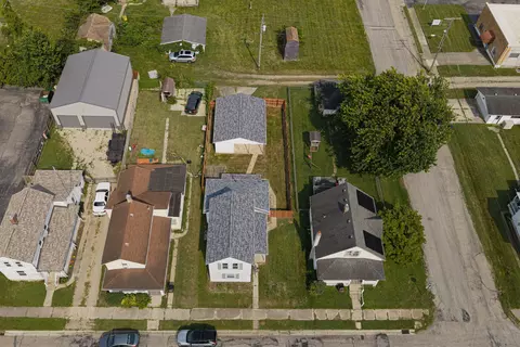 View/Area - 106 Snyder St, Springfield, OH 45504 photo 2 of 6