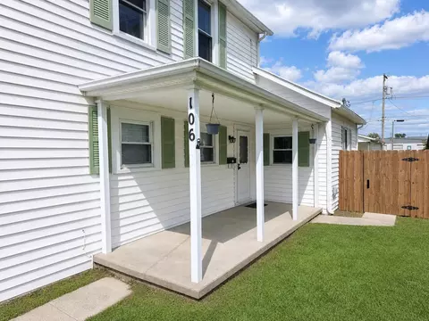 Exterior - 106 Snyder St, Springfield, OH 45504 photo 1 of 5