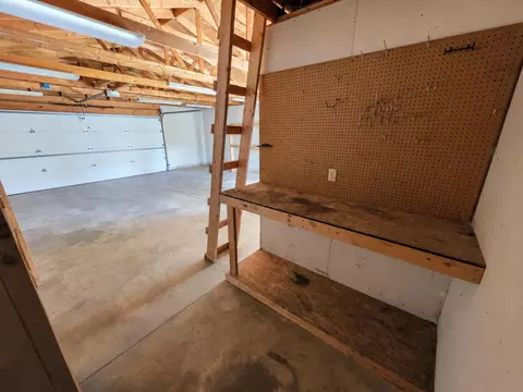 Other - 106 Snyder St, Springfield, OH 45504 photo 3 of 8