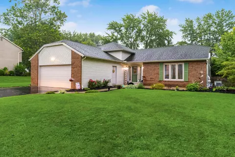 11900 Huntington Way NW, Pickerington, OH 43147