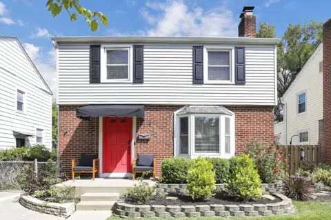 932 Mcclain Rd, Columbus, OH 43212