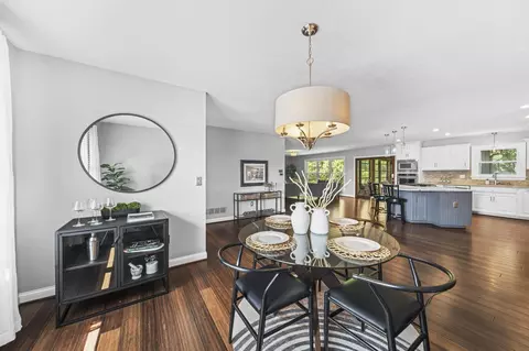 Dining - 9670 Concord Rd, Dublin, OH 43017 photo 5 of 6