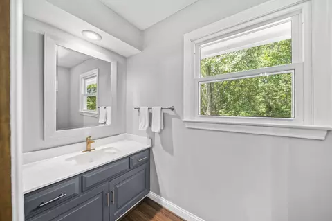 Bath - 9670 Concord Rd, Dublin, OH 43017 photo 8 of 8