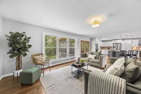 Living - 9670 Concord Rd, Dublin, OH 43017 photo 3 of 4