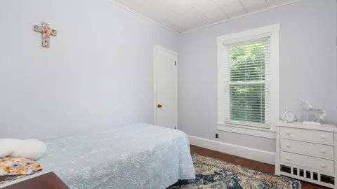 Bedroom - 28747 Murphy Rd, Logan, OH 43138 photo 4 of 5