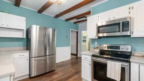 Kitchen - 28747 Murphy Rd, Logan, OH 43138 photo 1 of 5