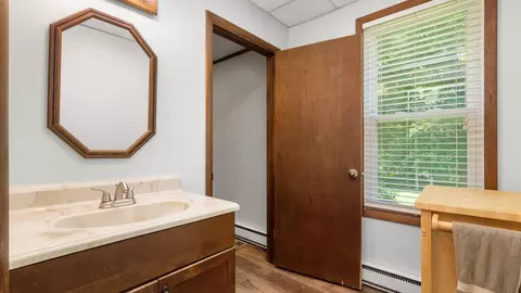 Bath - 28747 Murphy Rd, Logan, OH 43138 photo 1 of 4