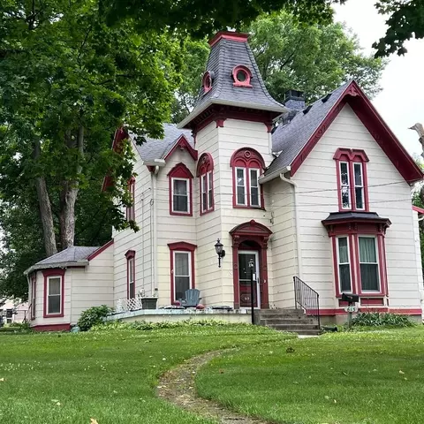 613 Boyce St, Urbana, OH 43078
