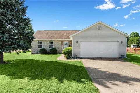 381 W Elm St, North Lewisburg, OH 43060