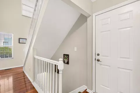 Entry Way - 5352 Aubrey Loop #7, Dublin, OH 43016 photo 4 of 5