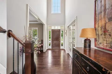 Entry Way - 727 Regency Bnd, Delaware, OH 43015 photo 4 of 10