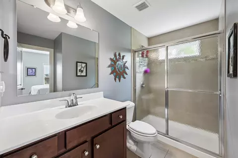 Bath - 727 Regency Bnd, Delaware, OH 43015 photo 1 of 10