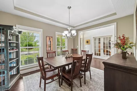 Dining - 727 Regency Bnd, Delaware, OH 43015 photo 2 of 5