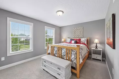 Bedroom - 727 Regency Bnd, Delaware, OH 43015 photo 6 of 9