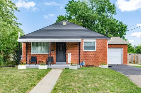 2858 Fairwood Ave, Columbus, OH 43207