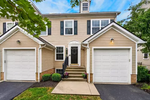 6471 Walnut Fork Dr, Westerville, OH 43081
