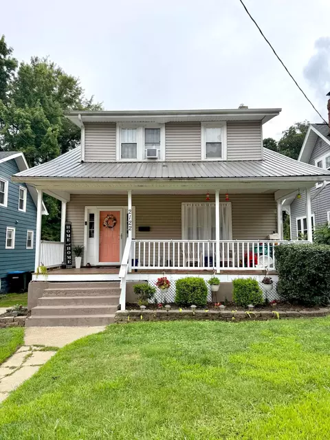 2122 Norwood Blvd, Zanesville, OH 43701