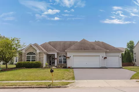 1991 Bald Eagle Dr, Grove City, OH 43123
