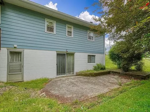 Exterior - 163 Burlington Rd, Jackson, OH 45640 photo 8 of 12