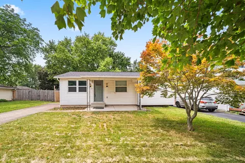 1679 Woodhurst Ct, Columbus, OH 43223
