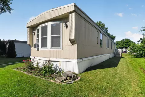 31 Woodcrest Dr, Marysville, OH 43040
