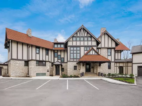 2015 W 5th Ave #105, Columbus, OH 43212