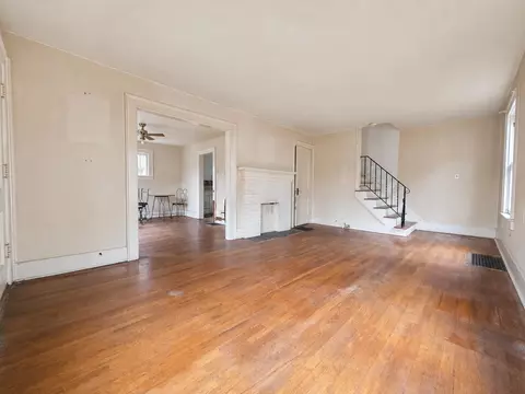 Living - 831 E Cecil St, Springfield, OH 45503 photo 1 of 3