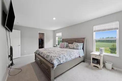 Bedroom - 1165 Cunningham Ave, Pataskala, OH 43062 photo 3 of 8